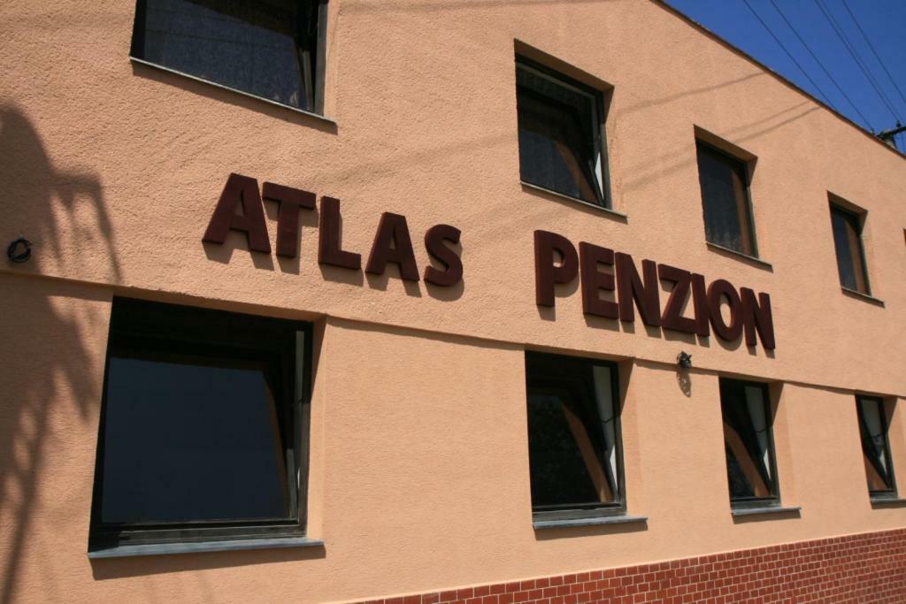 Penzion Atlas Sturovo Exterior photo